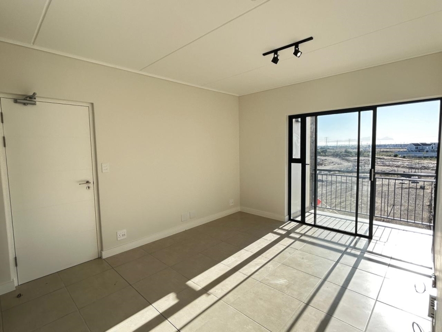 To Let 1 Bedroom Property for Rent in Croydon Western Cape
